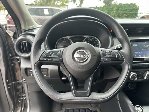 Used 2024 Nissan Kicks S FWD image 20