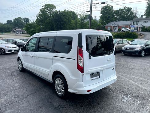 Used 2015 Ford Transit Connect XLT image 8