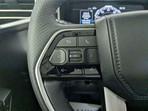 New 2025 Toyota Tundra Platinum AWD/4WD image 15