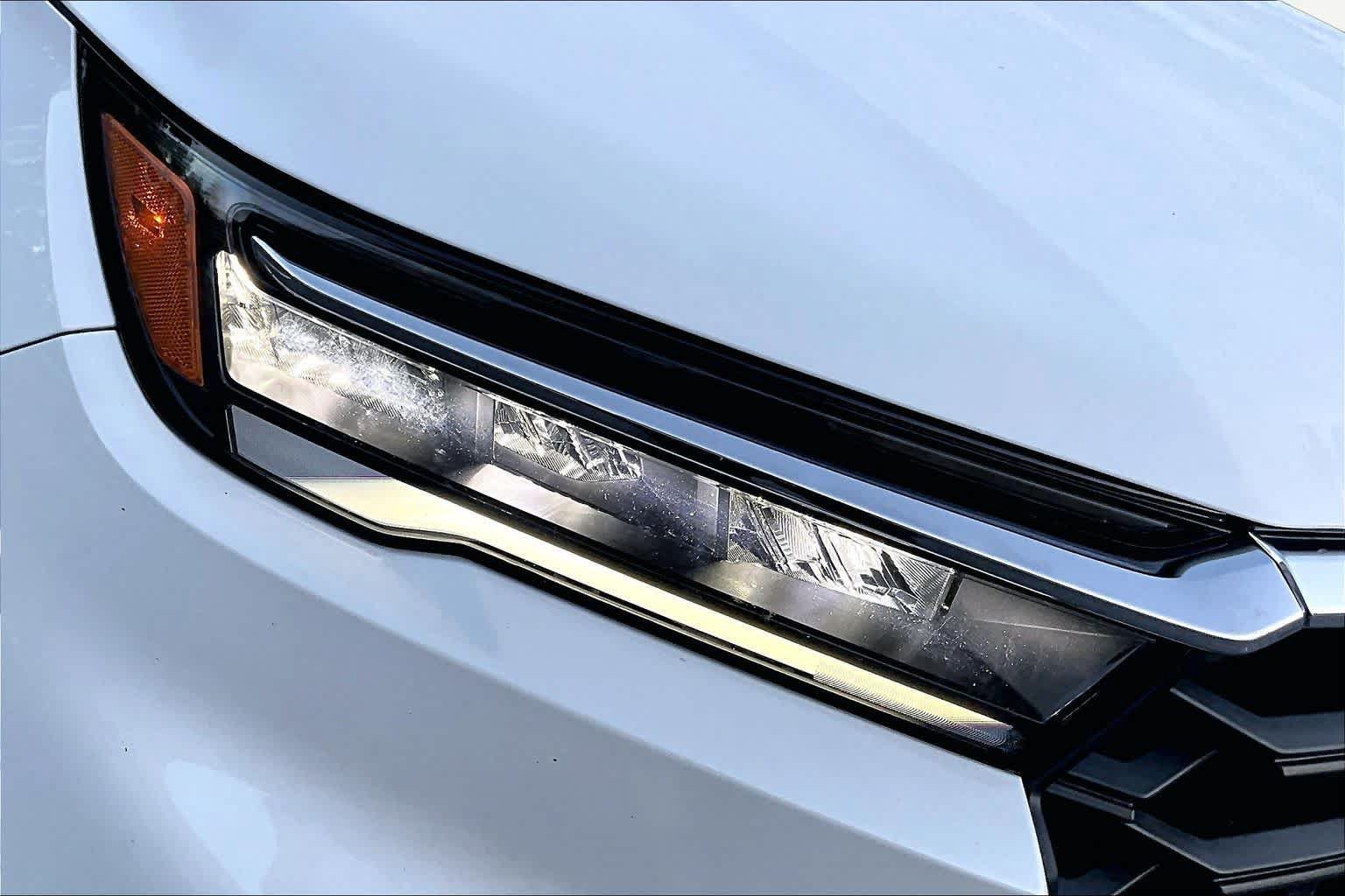 Used 2025 Honda Pilot EX-L image 28