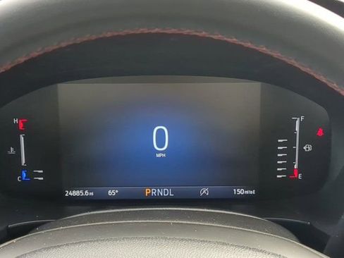 Used 2024 Ford Escape ST-Line FWD image 24