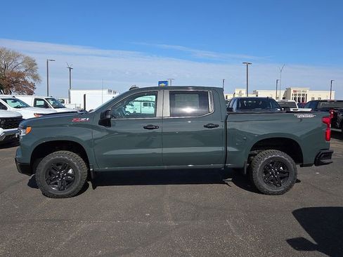 New 2026 Chevrolet Silverado 1500 LT Trail Boss w/ Convenience Package II image 2