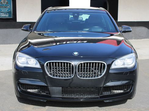 Used 2015 BMW 750Li image 3