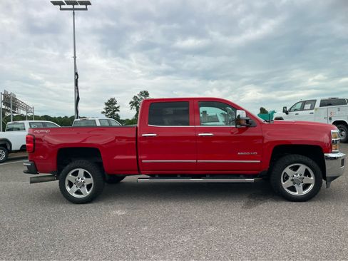 Used 2015 Chevrolet Silverado 2500 LTZ w/ Duramax Plus Package AWD/4WD image 4