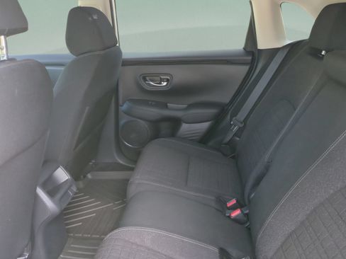 Used 2024 Honda HR-V LX image 17