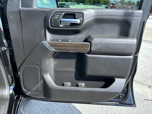 Used 2022 Chevrolet Silverado 1500 RST AWD/4WD image 15