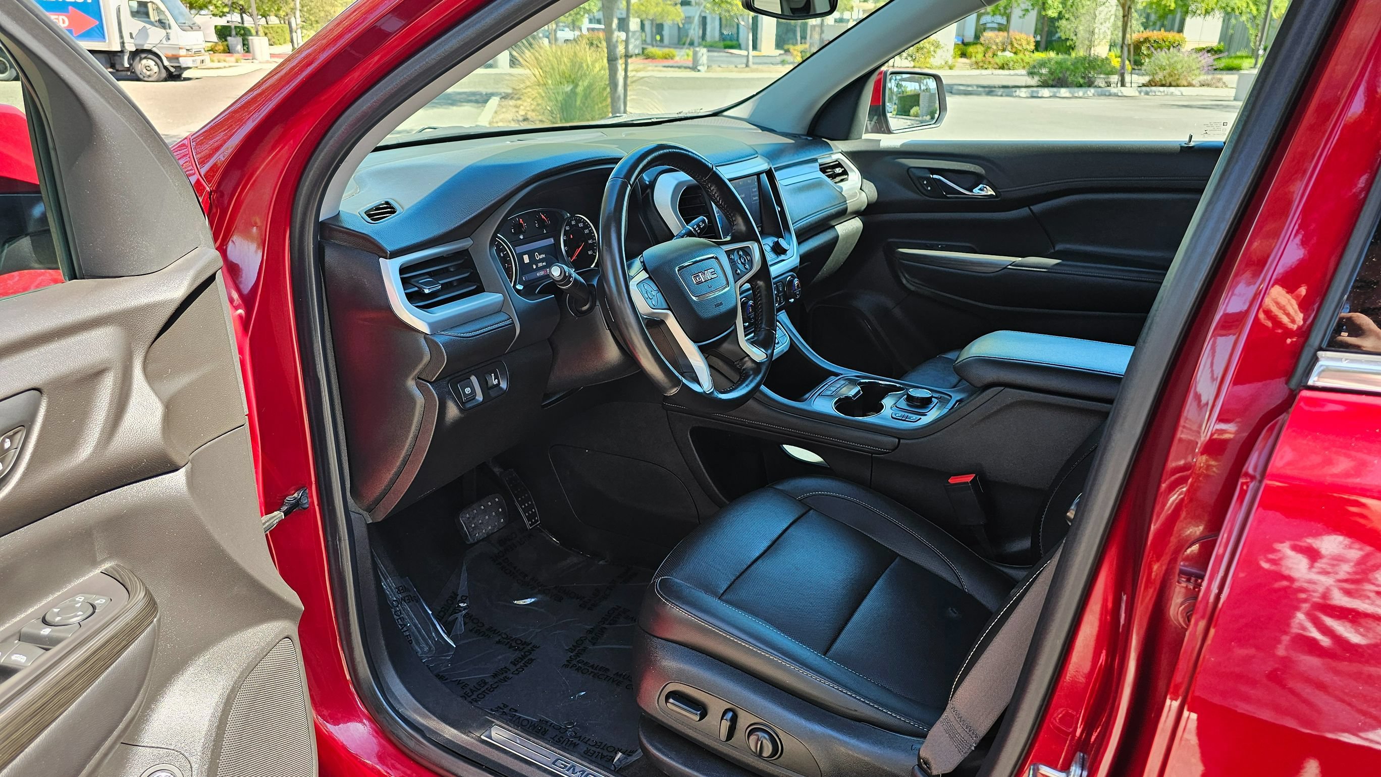 Used 2020 GMC Acadia SLT AWD/4WD image 13