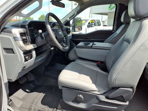 Used 2023 Ford F250 XL w/ XL Chrome Package AWD/4WD image 16