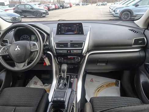 Used 2020 Mitsubishi Eclipse Cross AWD image 16