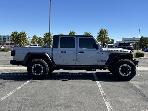 Used 2020 Jeep Gladiator Rubicon image 8