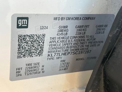 Used 2025 Chevrolet Trax LT image 33