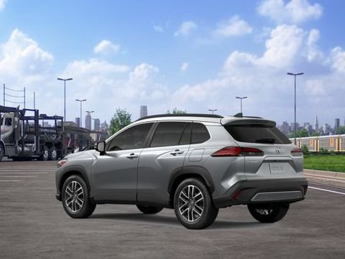 New 2026 Toyota Corolla Cross XLE w/ Convenience Package FWD image 8