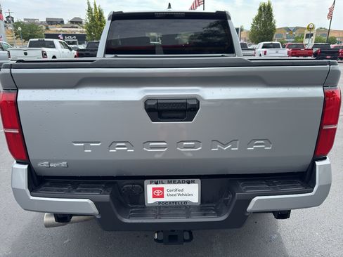 Certified 2024 Toyota Tacoma SR5 AWD/4WD image 4