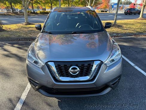 Used 2019 Nissan Kicks S w/ Exterior Electronics Package image 3