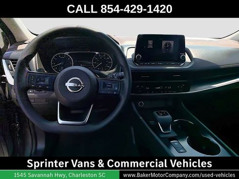 Used 2023 Nissan Rogue SV AWD/4WD image 24