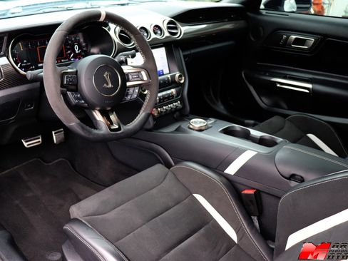 Used 2020 Ford Mustang Shelby GT500 w/ Carbon Fiber Track Pack image 27