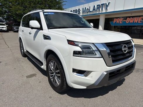 Used 2023 Nissan Armada SL w/ Cargo Package RWD image 2
