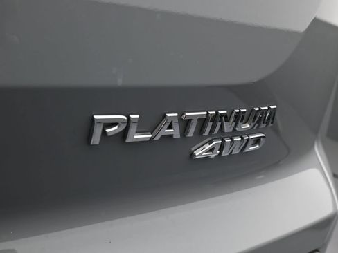 Used 2024 Nissan Pathfinder Platinum AWD/4WD image 37