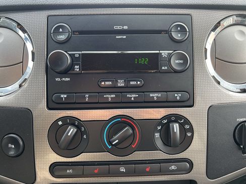 Used 2008 Ford F350 FX4 image 36