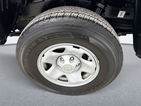 Used 2023 Toyota Tacoma SR image 20