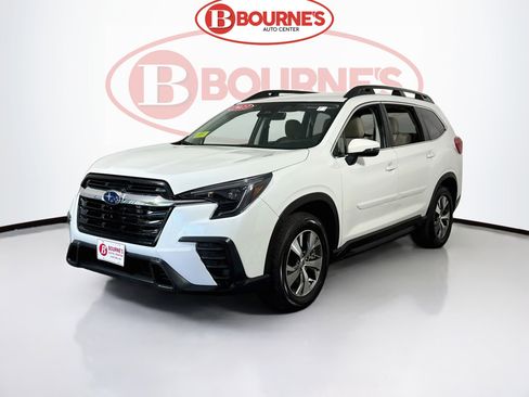 Used 2023 Subaru Ascent Premium w/ Convenience Package AWD/4WD image 6