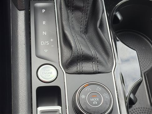 Used 2021 Volkswagen Atlas SEL Premium w/ MDO Package (Bench Seat) AWD/4WD image 27