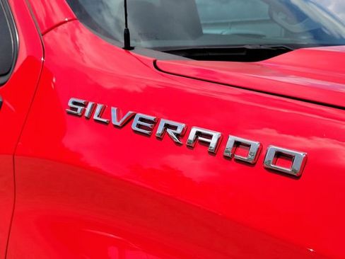 Certified 2023 Chevrolet Silverado 1500 Custom AWD/4WD image 7