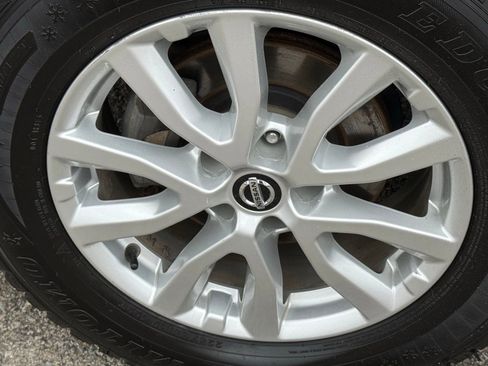 Used 2020 Nissan Rogue SV AWD/4WD image 44