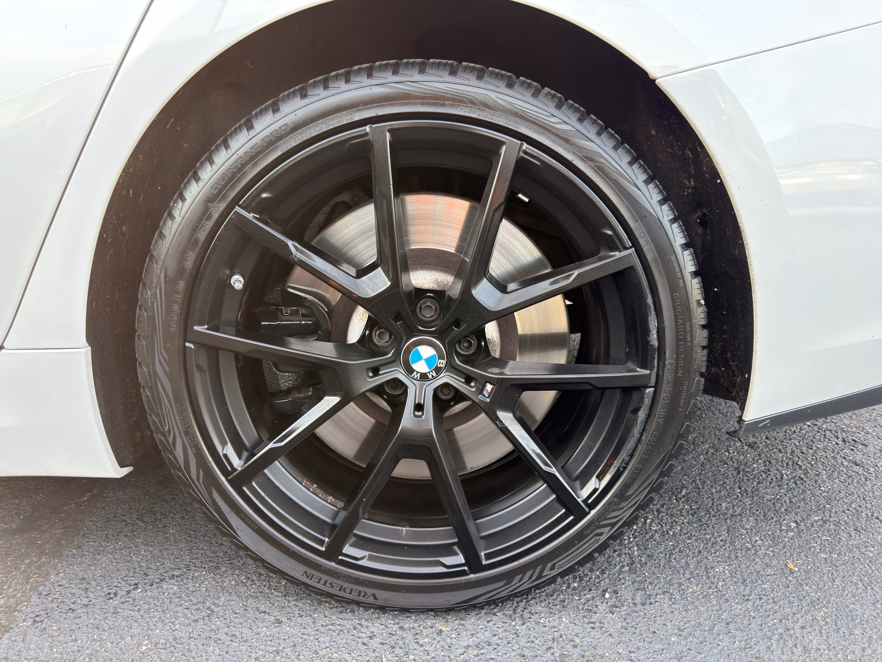 Used 2021 BMW M850i Gran Coupe xDrive w/ M Carbon Exterior Package AWD/4WD image 36