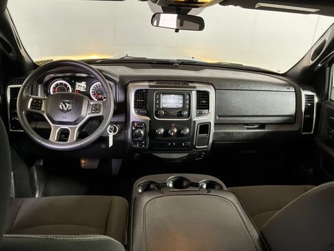 Certified 2024 RAM 1500 Warlock AWD/4WD image 16
