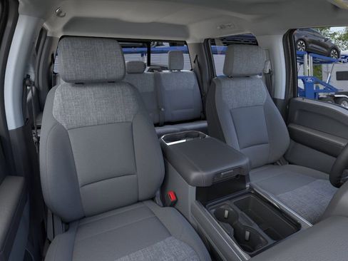 New 2026 Ford F250 XLT w/ XLT Premium Package image 10