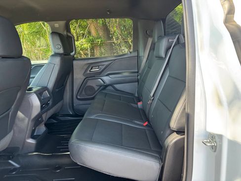 Used 2024 Chevrolet Silverado EV W/T AWD/4WD image 32