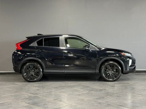 Used 2019 Mitsubishi Eclipse Cross LE AWD/4WD image 5