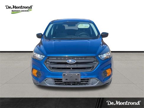 Used 2019 Ford Escape S image 2