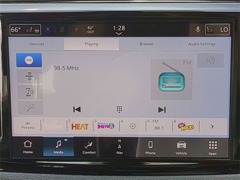 New 2026 Chrysler Pacifica Limited w/ S Appearance Package image 22