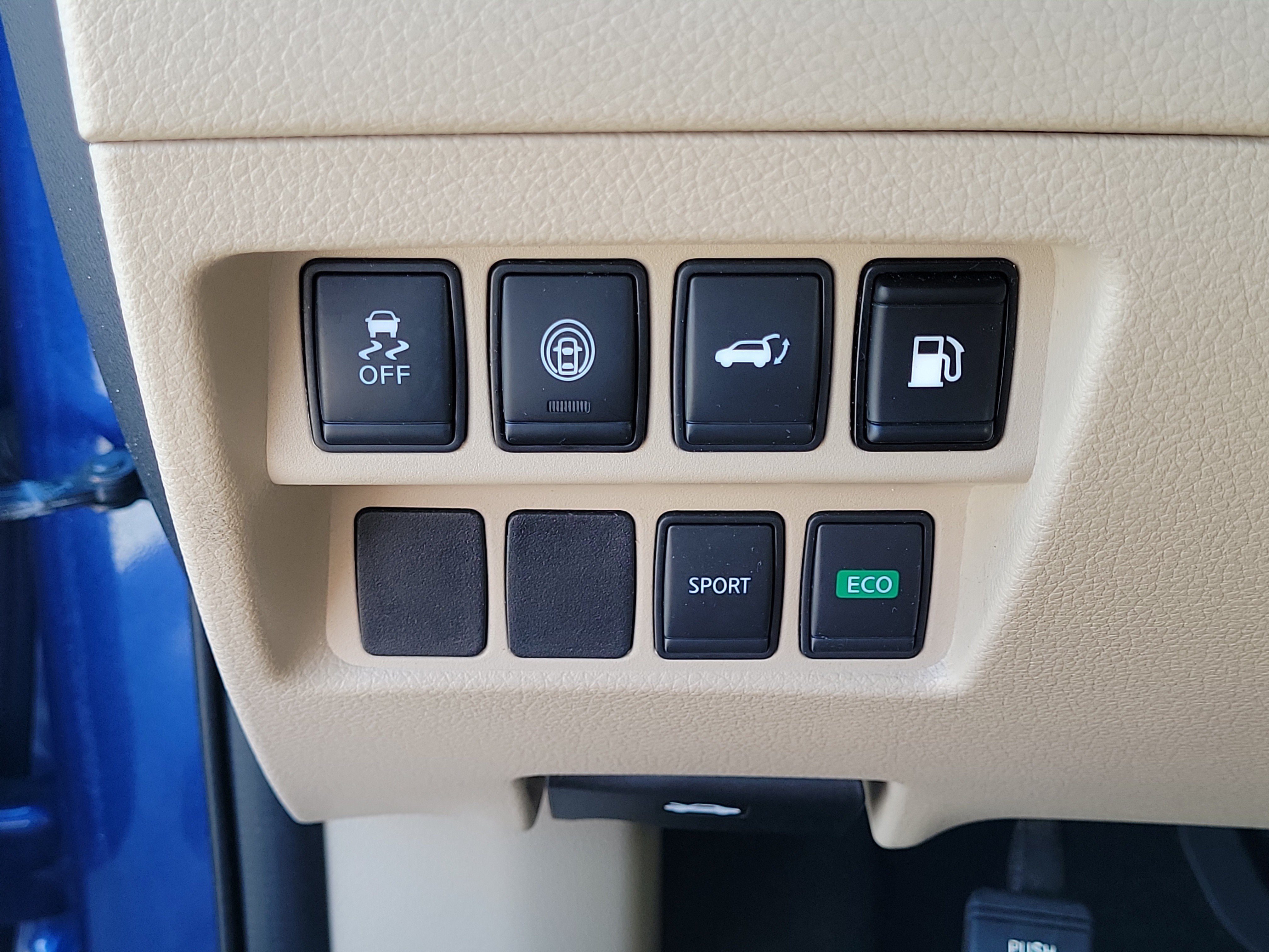 Certified 2020 Nissan Rogue SV FWD image 26