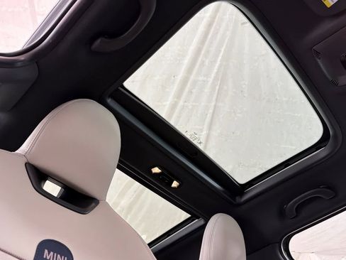 New 2026 MINI Cooper S FWD image 17