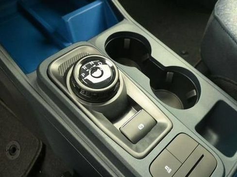 New 2026 Ford Maverick XLT w/ XLT Luxury Package FWD image 18
