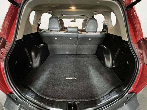 Used 2014 Toyota RAV4 Limited w/ Technology Package AWD/4WD image 7