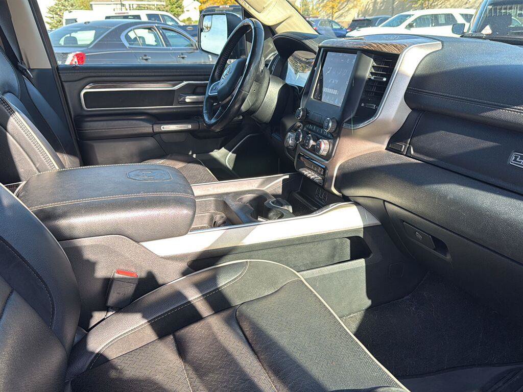 Used 2020 RAM 1500 Laramie AWD/4WD image 11