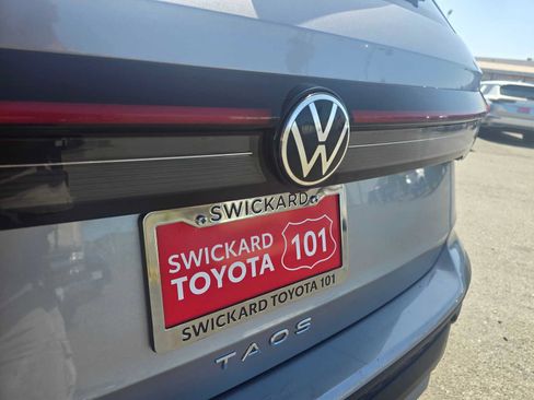Used 2025 Volkswagen Taos S FWD image 13