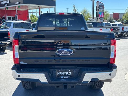 Used 2017 Ford F250 XLT w/ XLT Value Package AWD/4WD image 9