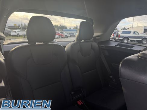 Used 2019 Volvo XC90 T6 Momentum w/ Advanced Package image 26