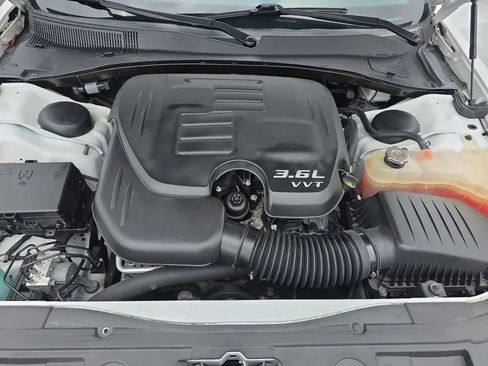 Used 2020 Chrysler 300 S w/ 300S Premium Group 2 RWD image 51
