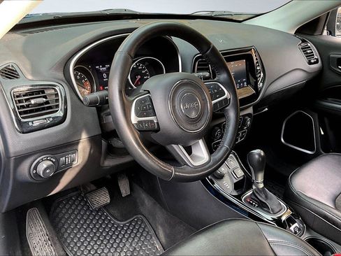 Used 2020 Jeep Compass Latitude image 15