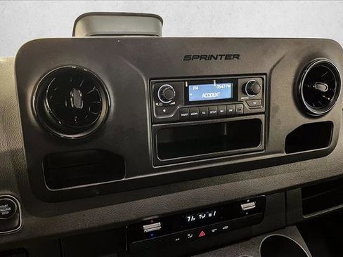 Used 2025 Mercedes-Benz Sprinter 2500 image 12