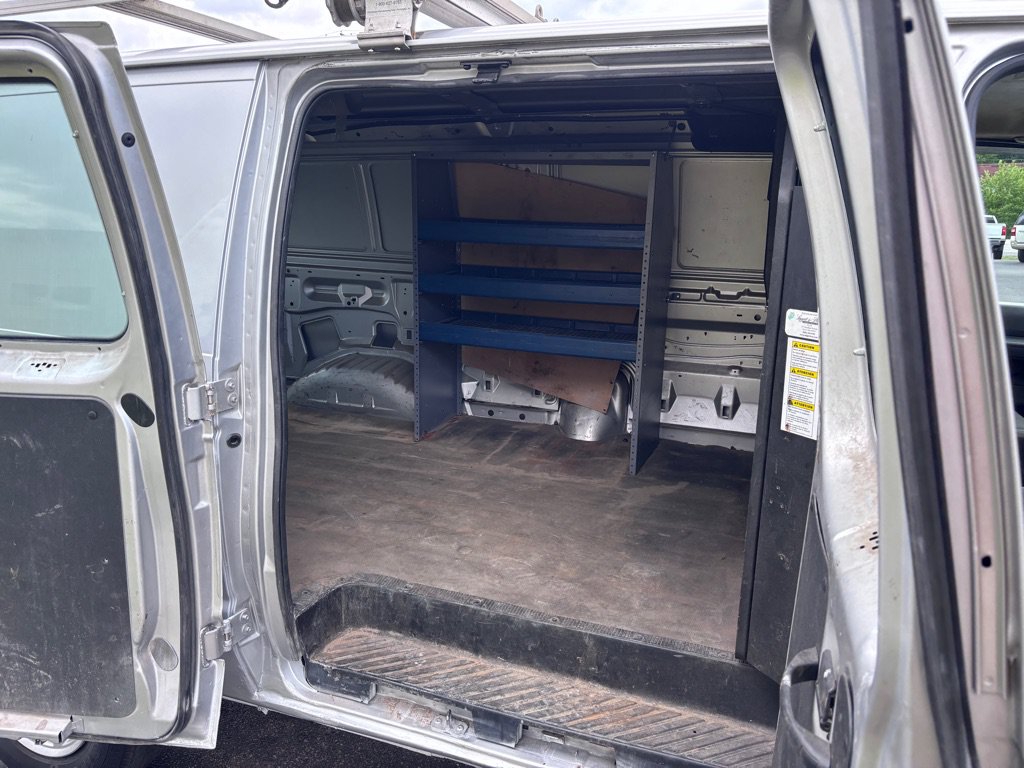 Used 2011 Ford E-350 and Econoline 350 Extended Super Duty w/ Commercial Cargo Van Pkg RWD image 11