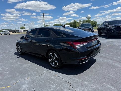 Used 2023 Hyundai Elantra SEL w/ Convenience Package FWD image 49