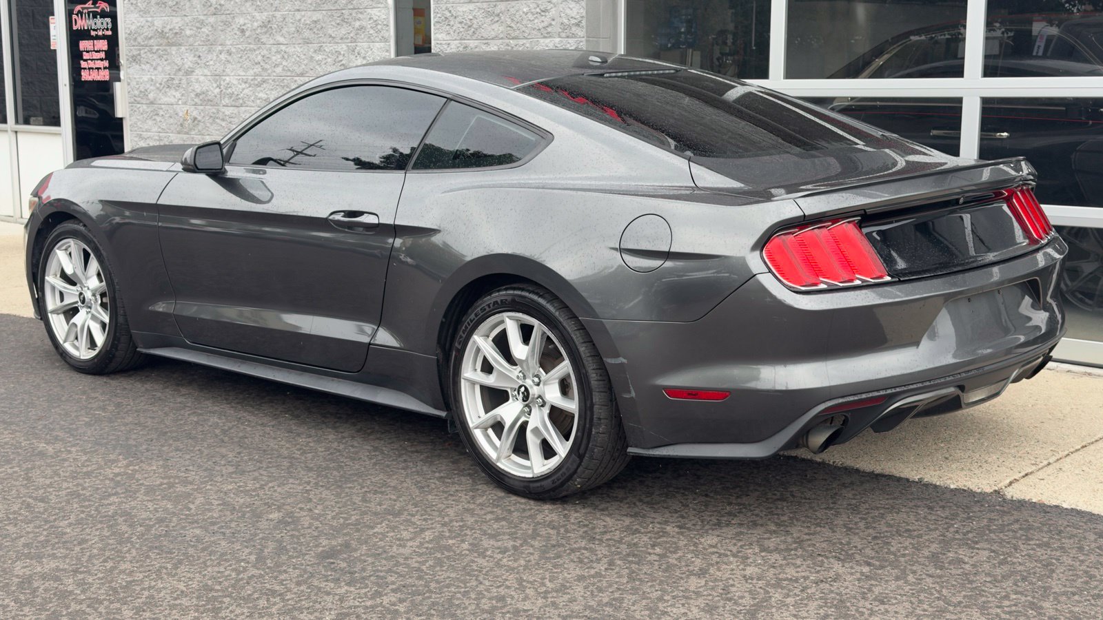 Used 2015 Ford Mustang Premium w/ Equipment Group 201A RWD image 4