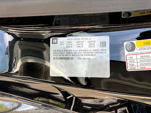 Used 2017 Chevrolet Camaro ZL1 RWD image 15